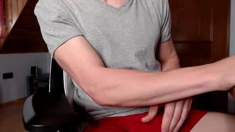 Snapshot of thedome372 chatting on November 18, 9:25 am thedome372 online show from November 18, 9:25 am