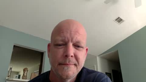 thedoug07 online show from April 25, 10:07 pm