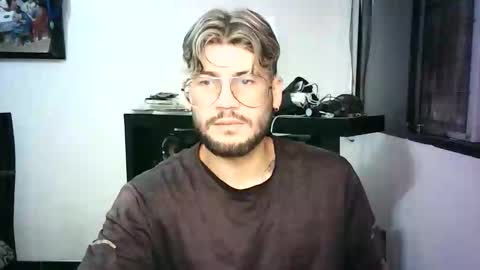 thedragonboyxxx online show from March 23, 4:05 am