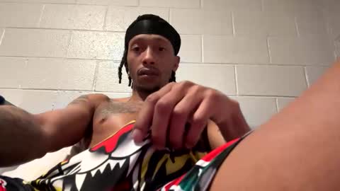 thee304slayer online show from November 26, 4:02 am