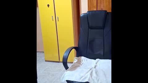 Snapshot of theebigbooss chatting on November 29, 10:46 pm theebigbooss online show from November 29, 10:46 pm