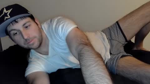 Snapshot of theetwohander chatting on January 25, 10:08 am Theetwohander online show from January 25, 10:08 am