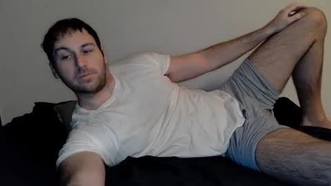 Snapshot of theetwohander chatting on January 28, 2:21 am Theetwohander online show from January 28, 2:21 am