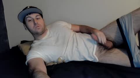 Snapshot of theetwohander chatting on January 29, 10:48 am Theetwohander online show from January 29, 10:48 am