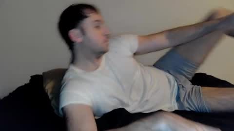 Snapshot of theetwohander chatting on January 30, 10:40 am Theetwohander online show from January 30, 10:40 am