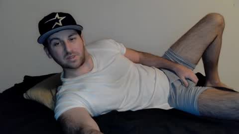 Snapshot of theetwohander chatting on February 2, 11:53 pm Theetwohander online show from February 2, 11:53 pm