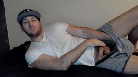 Snapshot of theetwohander chatting on February 12, 11:51 pm Theetwohander online show from February 12, 11:51 pm