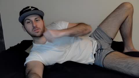 Snapshot of theetwohander chatting on February 13, 10:11 pm Theetwohander online show from February 13, 10:11 pm