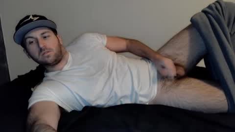 Snapshot of theetwohander chatting on February 14, 6:23 am Theetwohander online show from February 14, 6:23 am