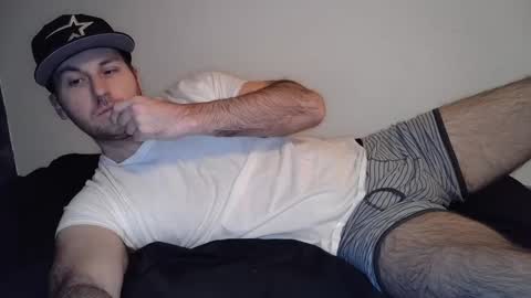 Snapshot of theetwohander chatting on February 21, 2:16 pm Theetwohander online show from February 21, 2:16 pm