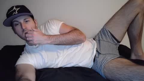 Snapshot of theetwohander chatting on March 7, 3:08 am Theetwohander online show from March 7, 3:08 am