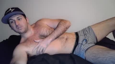 Snapshot of theetwohander chatting on March 12, 1:58 am Theetwohander online show from March 12, 1:58 am