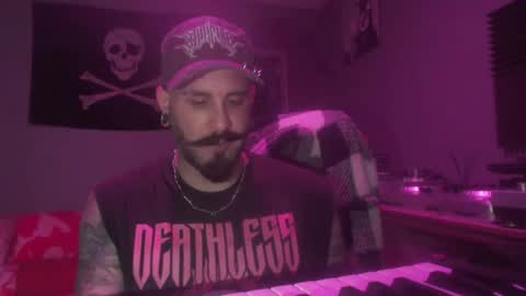 Snapshot of thegreatdestroyer69 chatting on July 29, 8:51 pm thegreatdestroyer69 online show from July 29, 8:51 pm