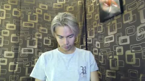 Snapshot of thegreatmouth chatting on January 4, 11:27 pm JAY online show from January 4, 11:27 pm