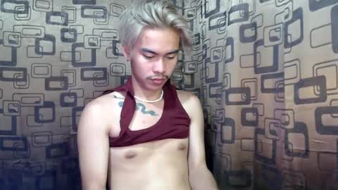 Snapshot of thegreatmouth chatting on January 18, 12:46 am JAY online show from January 18, 12:46 am