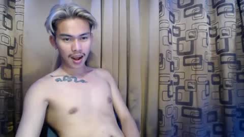 Snapshot of thegreatmouth chatting on February 4, 11:38 pm JAY online show from February 4, 11:38 pm