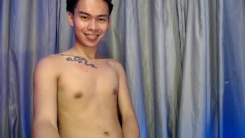 Snapshot of thegreatmouth chatting on February 9, 1:55 am JAY online show from February 9, 1:55 am