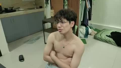 Snapshot of thegreenmagus chatting on November 23, 6:30 pm Green online show from November 23, 6:30 pm