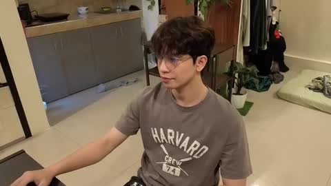 Snapshot of thegreenmagus chatting on December 4, 2:10 am Green online show from December 4, 2:10 am