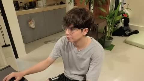 Snapshot of thegreenmagus chatting on December 5, 3:09 pm Green online show from December 5, 3:09 pm