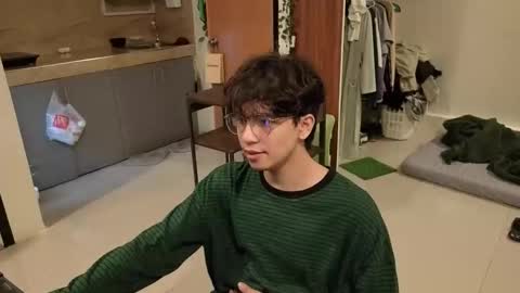 Snapshot of thegreenmagus chatting on December 20, 8:10 am Green online show from December 20, 8:10 am