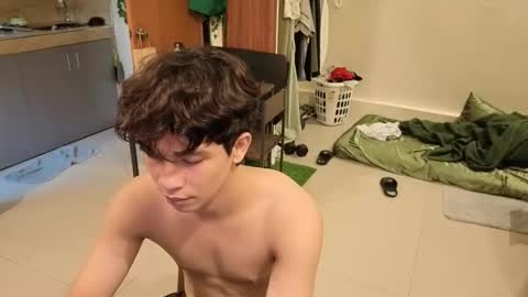 Snapshot of thegreenmagus chatting on January 14, 6:19 am Green online show from January 14, 6:19 am