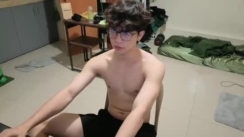 Snapshot of thegreenmagus chatting on February 17, 8:26 pm Green online show from February 17, 8:26 pm