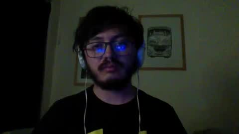 Snapshot of theguitarmistery chatting on December 1, 4:06 am theguitarmistery online show from December 1, 4:06 am