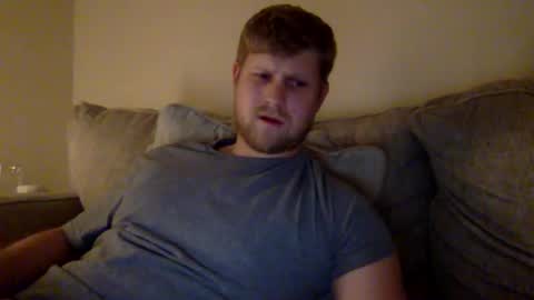 Snapshot of thehairyprince chatting on December 14, 12:22 am Harry online show from December 14, 12:22 am
