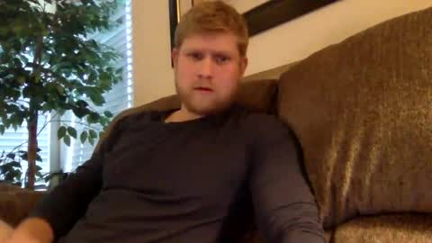 Snapshot of thehairyprince chatting on January 29, 11:25 pm Harry online show from January 29, 11:25 pm