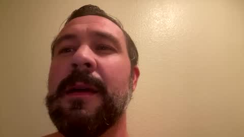 Snapshot of thehandyman951 chatting on February 19, 1:29 am thehandyman951 online show from February 19, 1:29 am