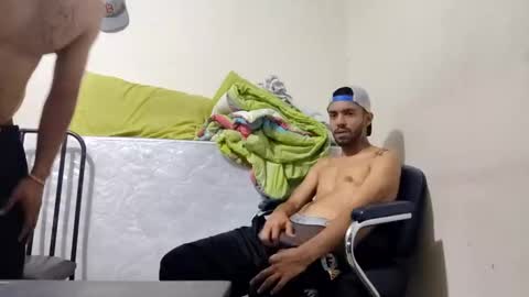 thehousedog online show from January 30, 9:25 pm