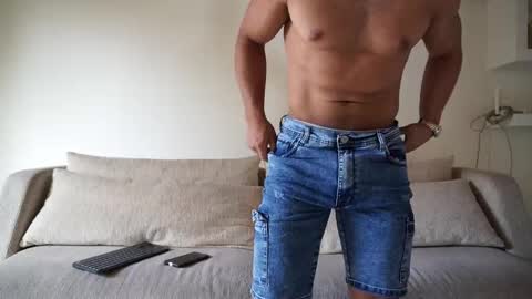 Snapshot of theinderhoot chatting on March 15, 7:20 pm theinderhoot online show from March 15, 7:20 pm