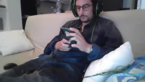 Snapshot of theitalianx95x chatting on October 15, 7:58 pm theitalianx95x online show from October 15, 7:58 pm