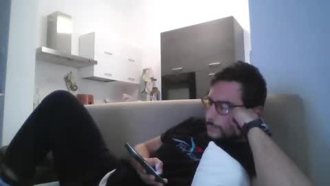 Snapshot of theitalianx95x chatting on November 16, 2:22 pm theitalianx95x online show from November 16, 2:22 pm