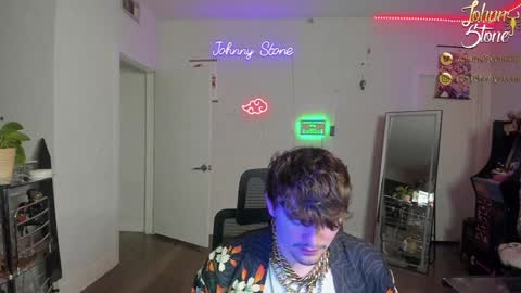 Johnny Stone online show from January 1, 1:26 am