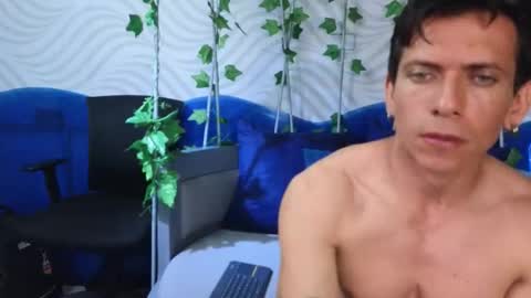 TheKing 39  online show from February 1, 7:23 pm