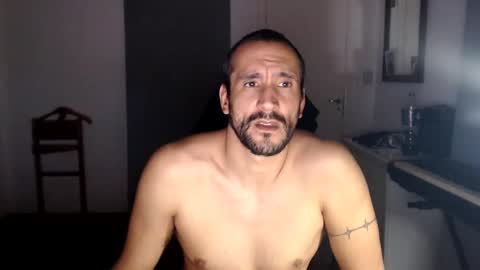 Snapshot of thekingofpains chatting on September 10, 8:31 pm KINGOFPAINS online show from September 10, 8:31 pm