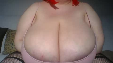 Snapshot of thekinkyangel chatting on January 15, 2:35 pm Kinky Angel online show from January 15, 2:35 pm