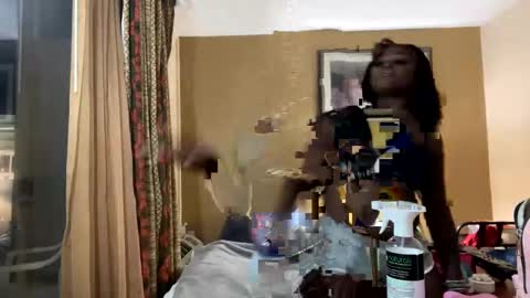 Snapshot of theladygodiva23 chatting on September 13, 7:19 am The Lady Godiva online show from September 13, 7:19 am