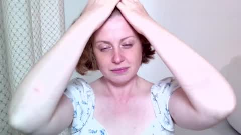 Ella online show from September 18, 7:10 am