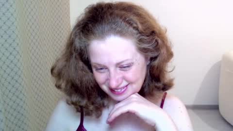 Snapshot of theladysblush chatting on May 1, 6:23 pm Ella online show from May 1, 6:23 pm
