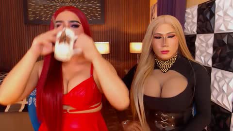 Snapshot of thelastdestroyerxx chatting on February 27, 7:30 am Paula online show from February 27, 7:30 am