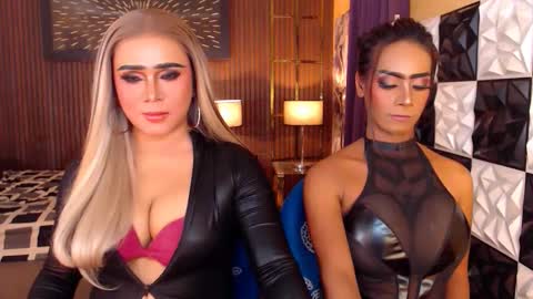 Snapshot of thelastdestroyerxx chatting on March 30, 9:27 pm Paula online show from March 30, 9:27 pm