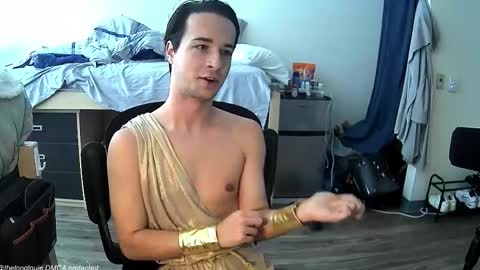 Louie online show from October 28, 4:31 pm