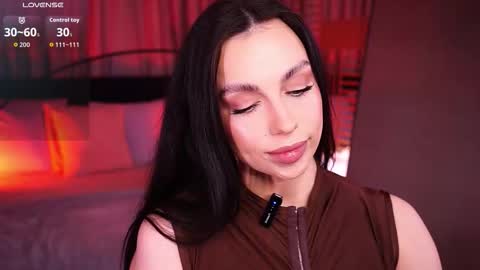 Snapshot of thelunax chatting on February 6, 8:34 pm Luna online show from February 6, 8:34 pm