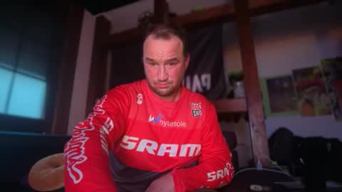 theman16cm online show from March 19, 5:33 am