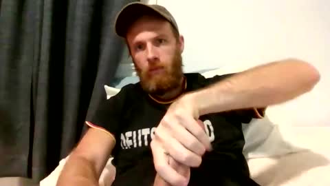 themanukaman online show from November 22, 6:34 am