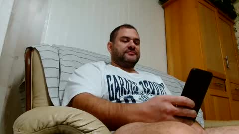 Snapshot of themastercomander chatting on October 18, 10:49 am Big Alpha Daddy Master online show from October 18, 10:49 am