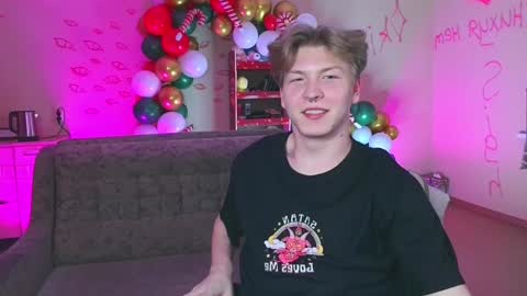 Snapshot of themikesever chatting on December 26, 7:05 pm Sever online show from December 26, 7:05 pm